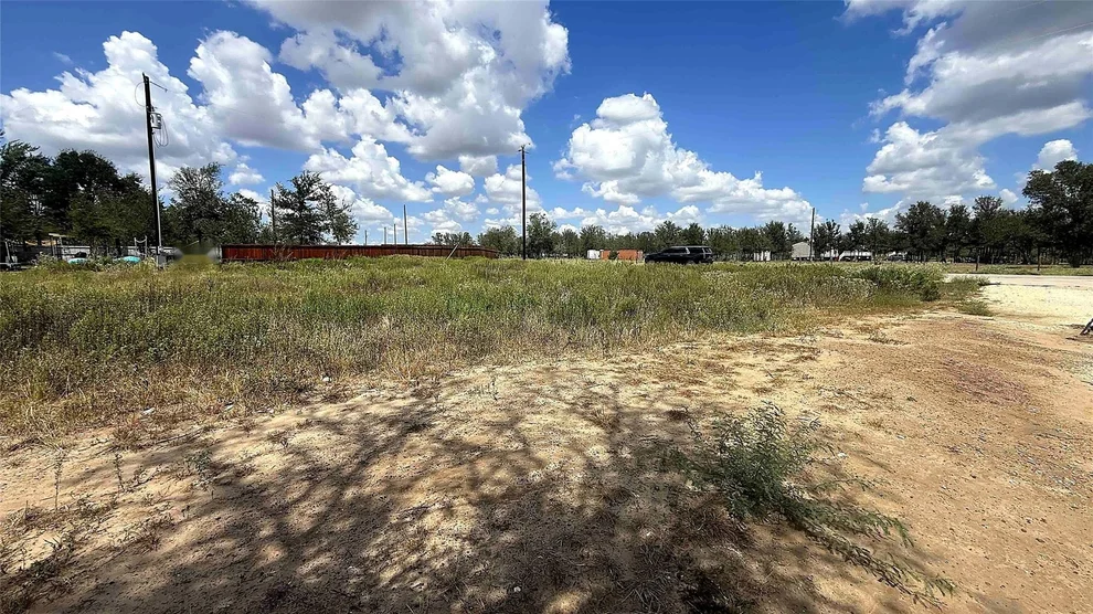 Unit for sale at 153 Quanah LN, Elgin, TX 78621