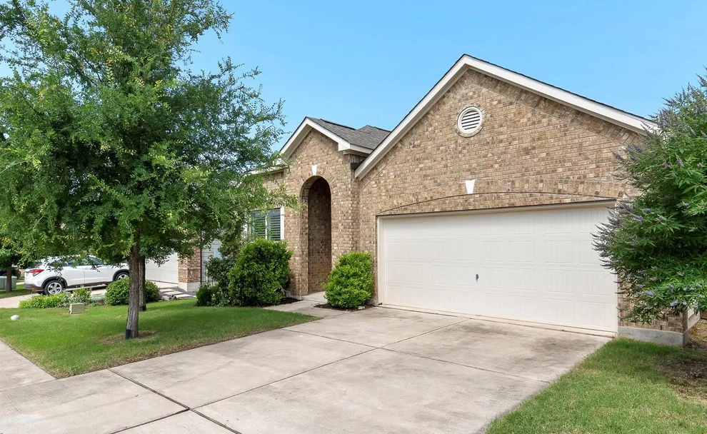 Unit for sale at 7604 Nunsland DR, Austin, TX 78744