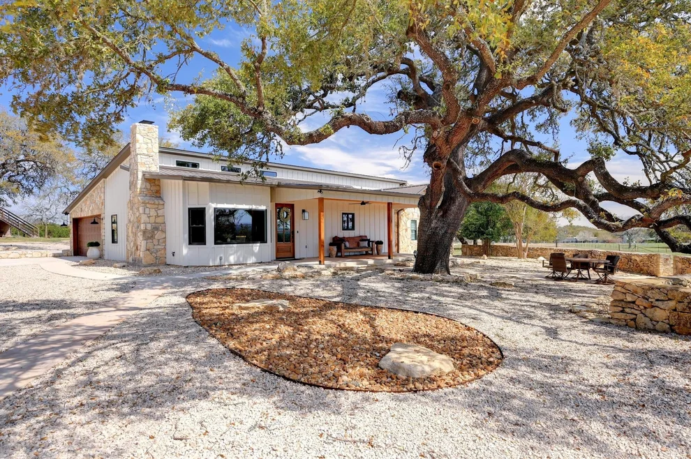 Unit for sale at 1668 Rocky Road, Blanco, TX 78606
