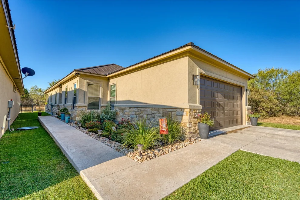 Unit for sale at 317 Parallel Circle CIR, Horseshoe Bay, TX 78657