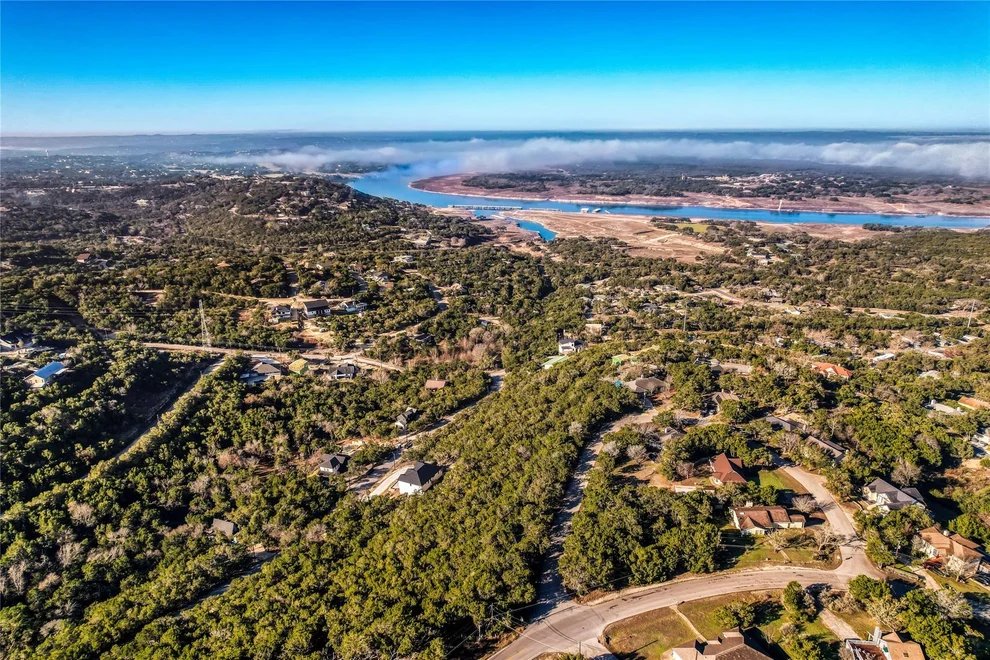 Unit for sale at 21007 Ridgeview LOOP, Lago Vista, TX 78645