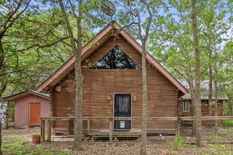 Unit for sale at 111 & 105 Sendero BLVD, Cedar Creek, TX 78612