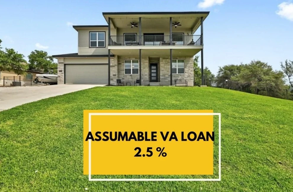 Unit for sale at 18502 Venture DR, Point Venture, TX 78645