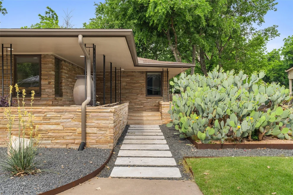 Unit for sale at 1254 S Church ST, Georgetown, TX 78626