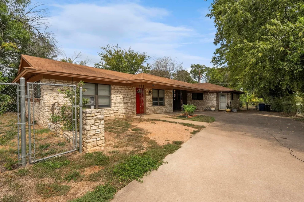 Unit for sale at 1110 Gobi DR, Austin, TX 78745