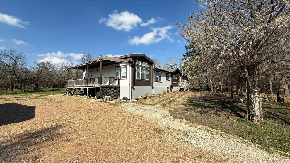 Unit for sale at 200 Texas Oak DR, Cedar Creek, TX 78612