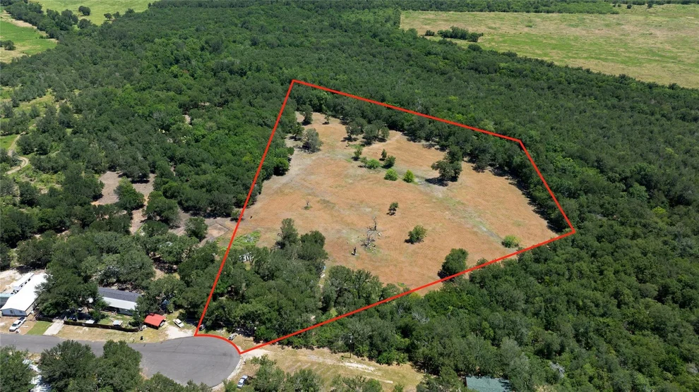 Unit for sale at 23318 Ingram DR, Elgin, TX 78621