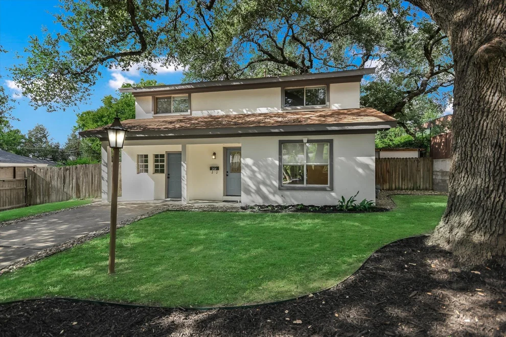 Unit for sale at 204 Brewster ST, Austin, TX 78704