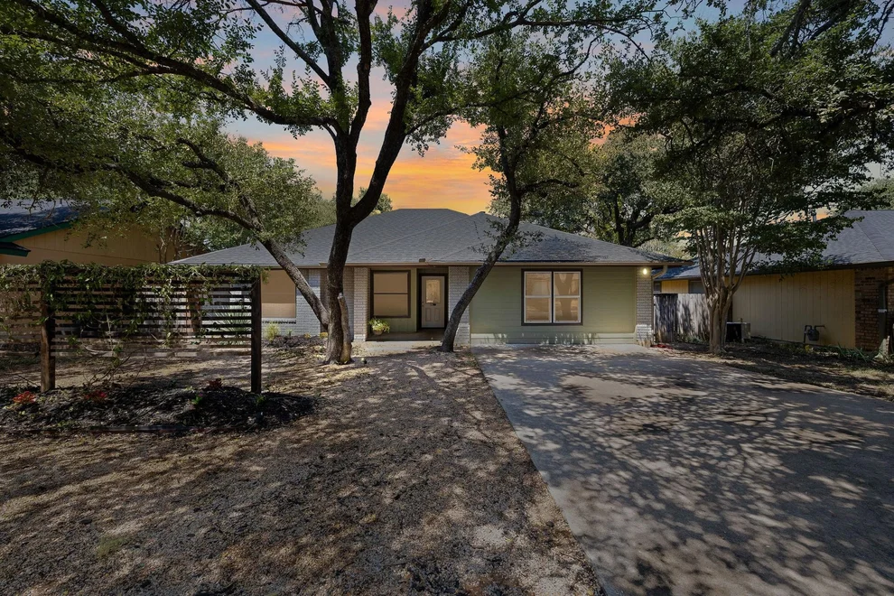 Unit for sale at 3610 Hillrock DR, Round Rock, TX 78681