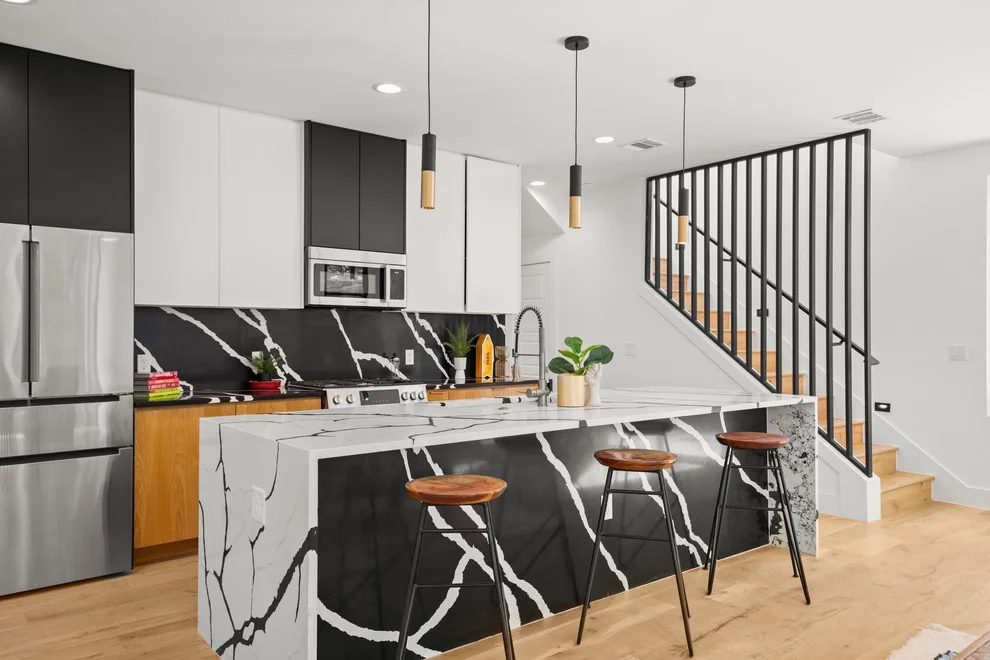 Unit for sale at 2902 Gonzales ST, Austin, TX 78702