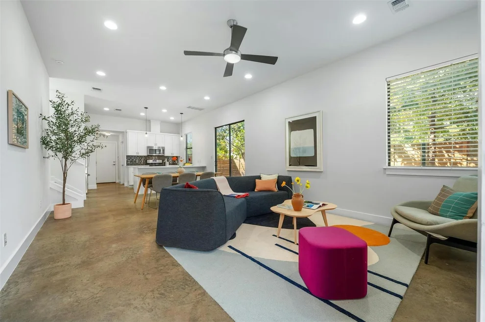 Unit for sale at 2501 E 4th ST, Austin, TX 78702