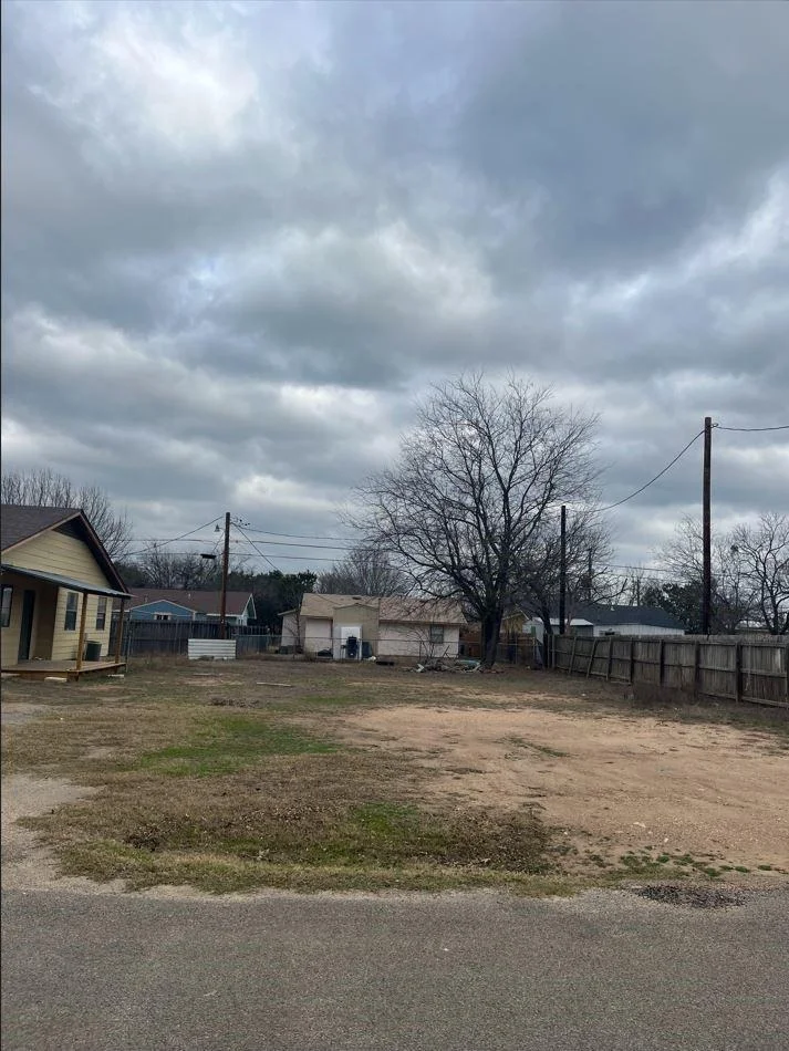 Unit for sale at Lot 468 Aspen LN, Cottonwood Shores, TX 78657