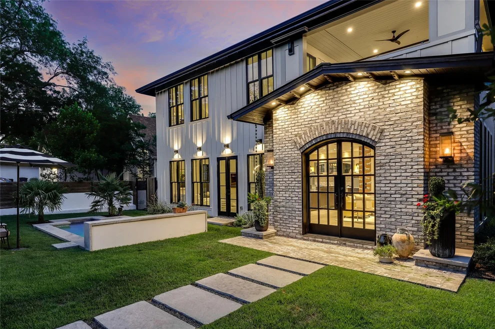 Unit for sale at 901 Wayside DR, Austin, TX 78703
