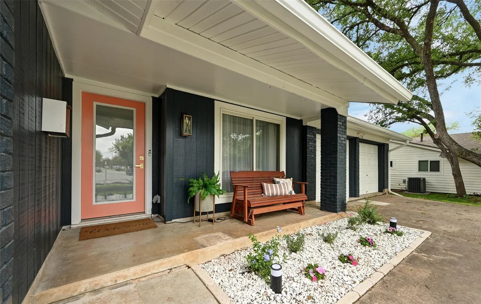 Unit for sale at 2607 Coatbridge DR, Austin, TX 78745
