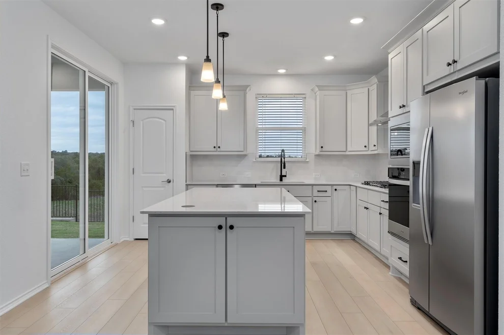 Unit for sale at 310 Livewater LN, Georgetown, TX 78633
