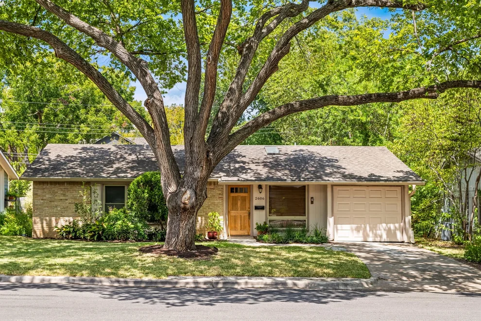 Unit for sale at 2606 Friar Tuck LN, Austin, TX 78704