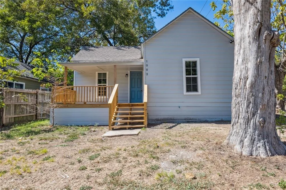 Unit for sale at 1002 S 2nd ST, Temple, TX 76504