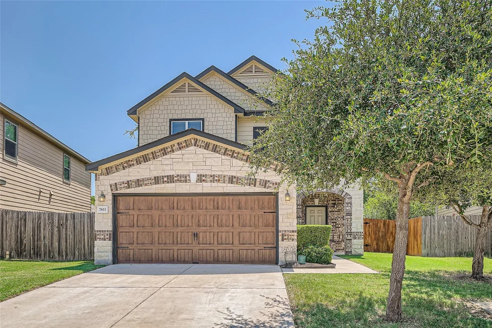Unit for sale at 7611 Uray DR, Austin, TX 78724
