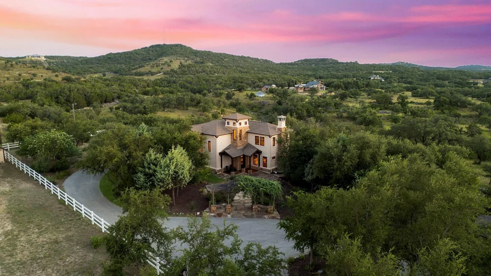 Unit for sale at 21311 Hamilton Pool RD, Dripping Springs, TX 78620