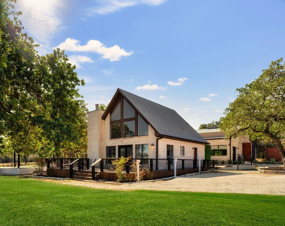 Unit for sale at 25711 Hamilton Pool RD, Round Mountain, TX 78663