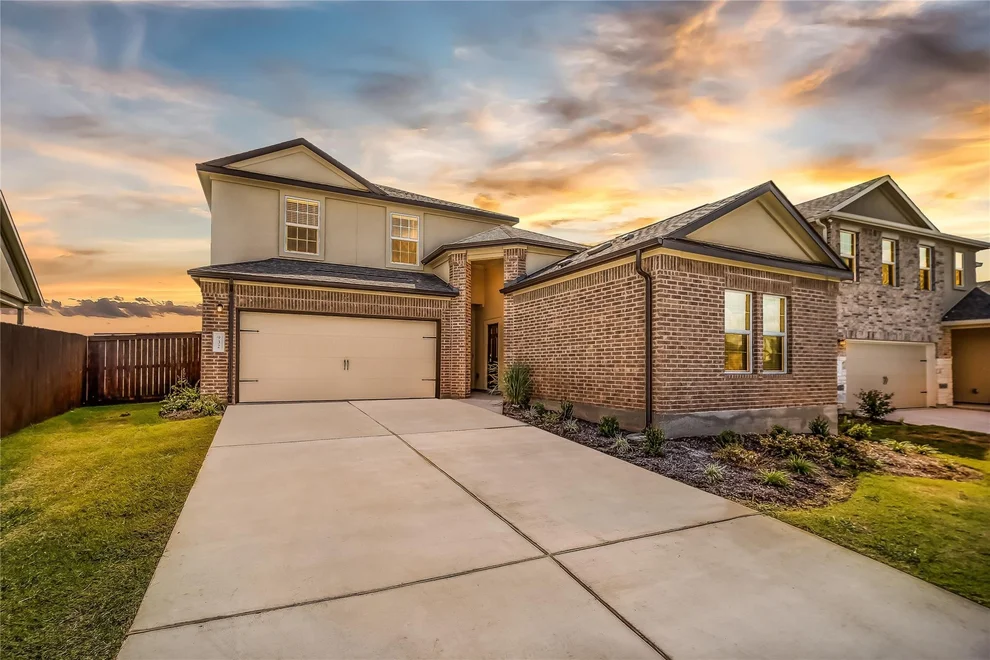 Unit for sale at 932 Mallow RD, Leander, TX 78641