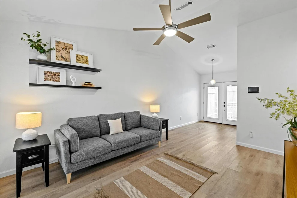 Unit for sale at 1015 E Yager LN, Austin, TX 78753