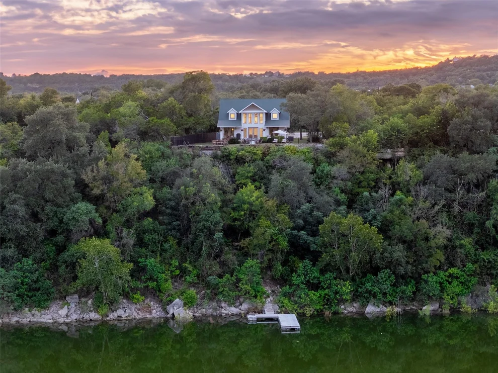 Unit for sale at 11103 Lakeside DR, Jonestown, TX 78645