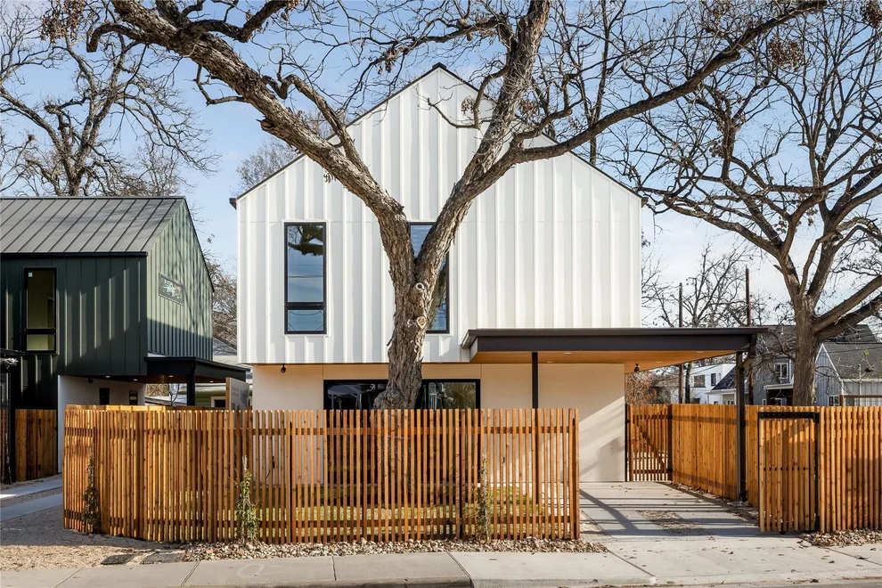 Unit for sale at 722 Gunter ST, Austin, TX 78702