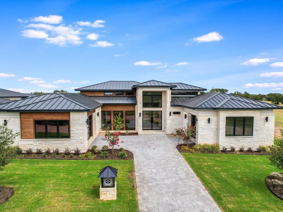 Unit for sale at 109 Island CT, Horseshoe Bay, TX 78657