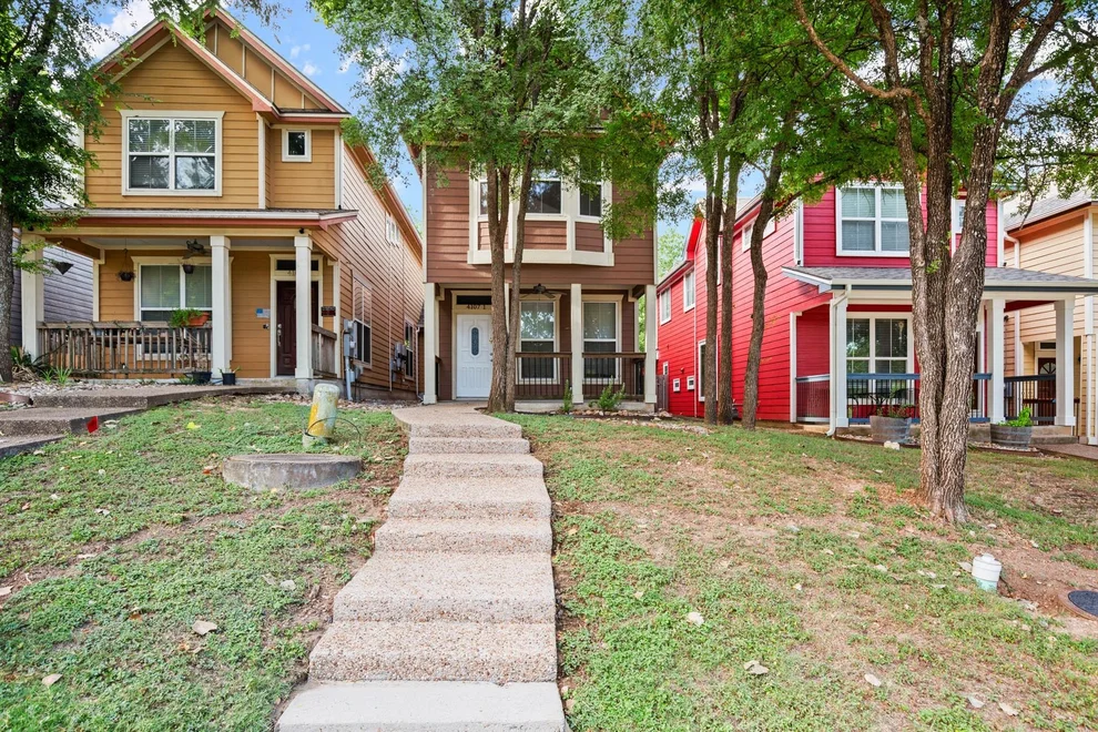 Unit for sale at 4107 E 12th ST, Austin, TX 78721
