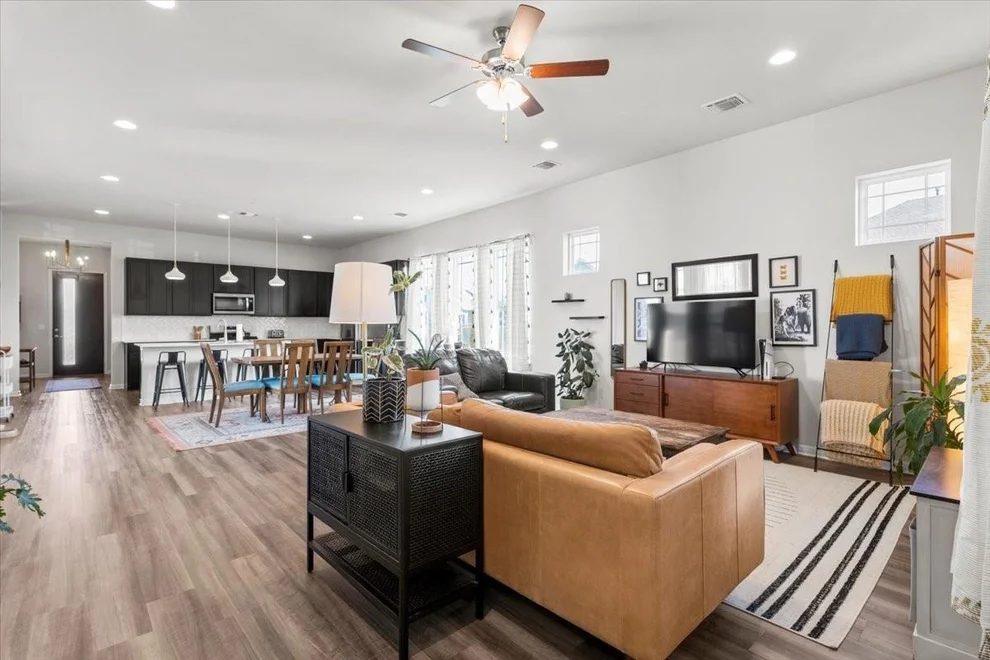 Unit for sale at 7901 Donnelley DR, Austin, TX 78744