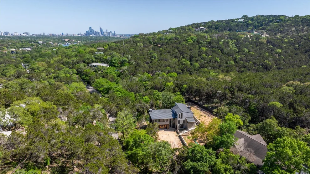Unit for sale at 603 Spurlock VLY, West Lake Hills, TX 78746