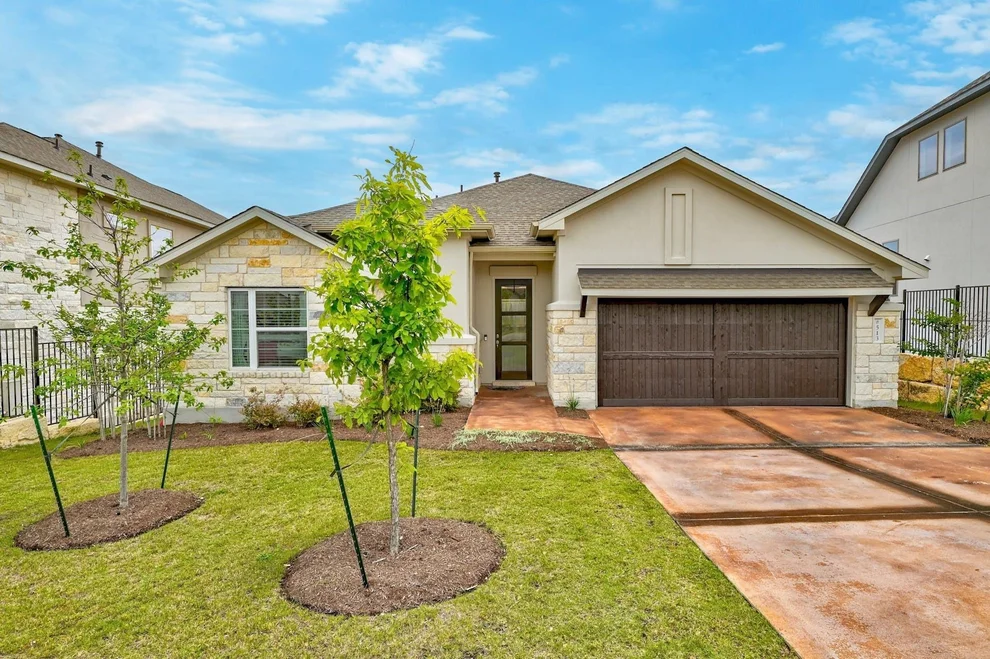 Unit for sale at 513 Elworth PATH, Lakeway, TX 78738
