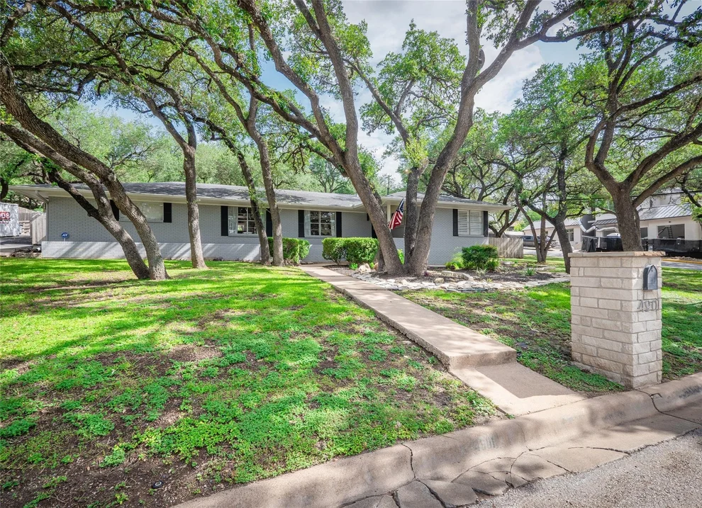 Unit for sale at 4901 Timberline DR, Austin, TX 78746