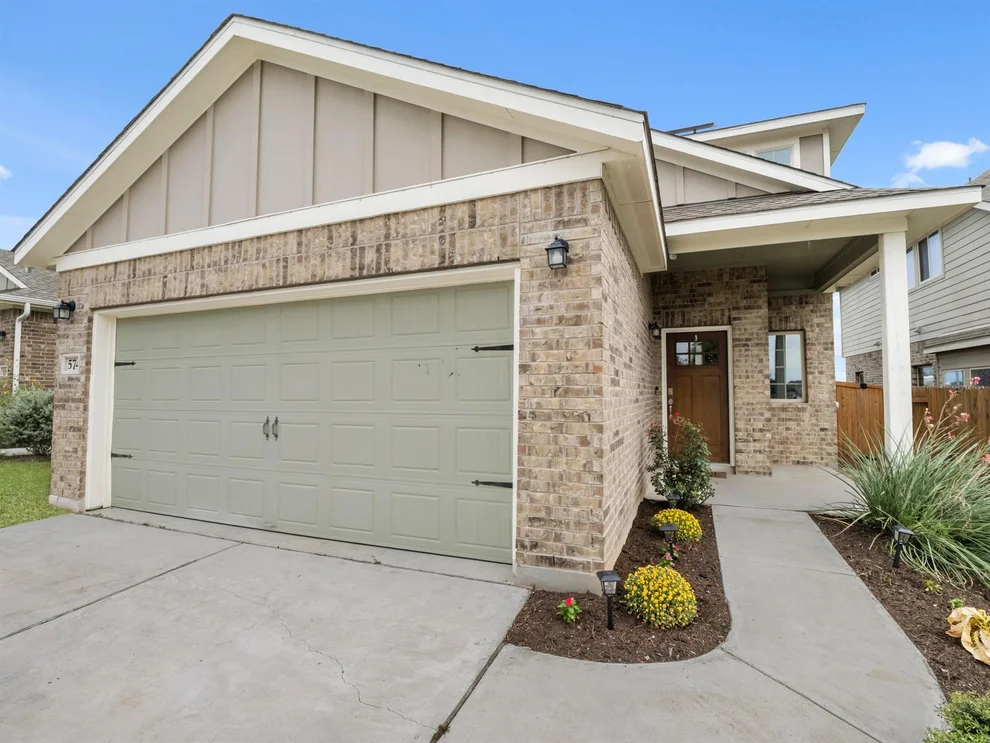 Unit for sale at 574 W Nautical LOOP, Kyle, TX 78640