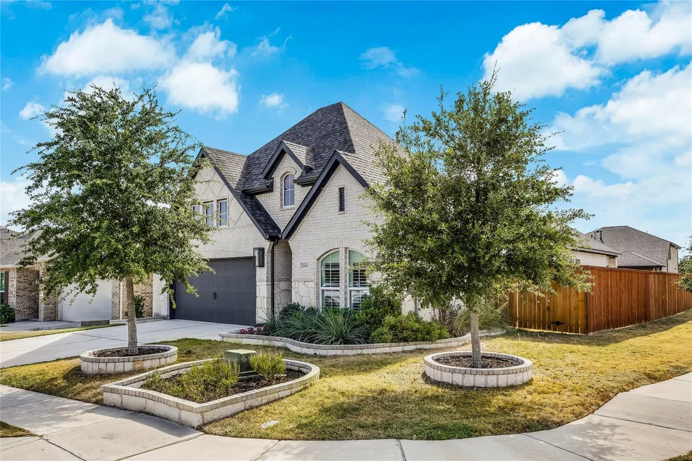 Unit for sale at 200 Green Knoll LN, Georgetown, TX 78628