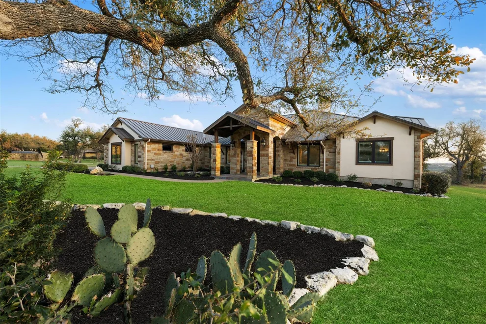 Unit for sale at 8040 Carlton Ridge CV, Austin, TX 78738