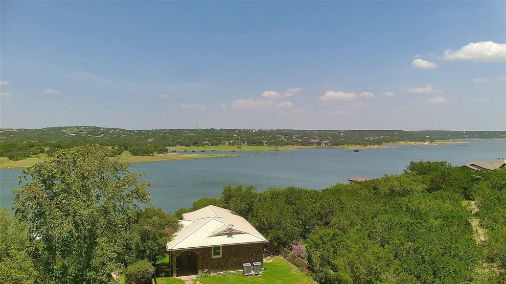 Unit for sale at 20700 E Lakeshore DR, Spicewood, TX 78669