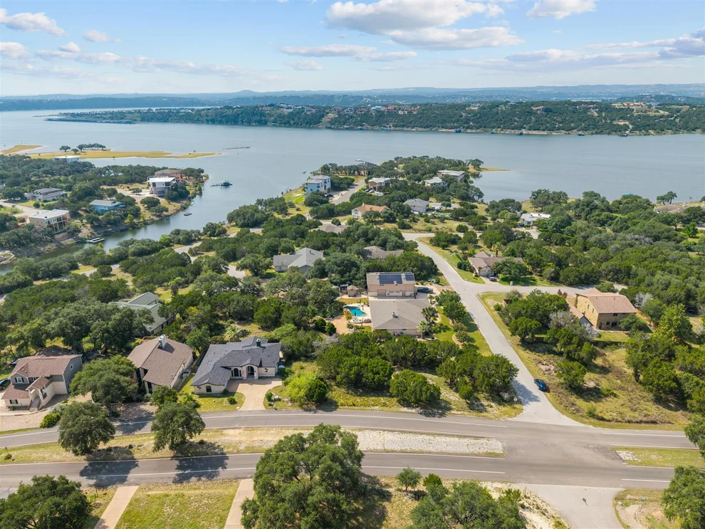 Unit for sale at 20635 Highland Lake DR, Lago Vista, TX 78645