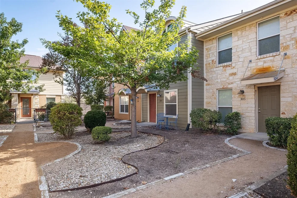 Unit for sale at 1101 Grove BLVD, Austin, TX 78741