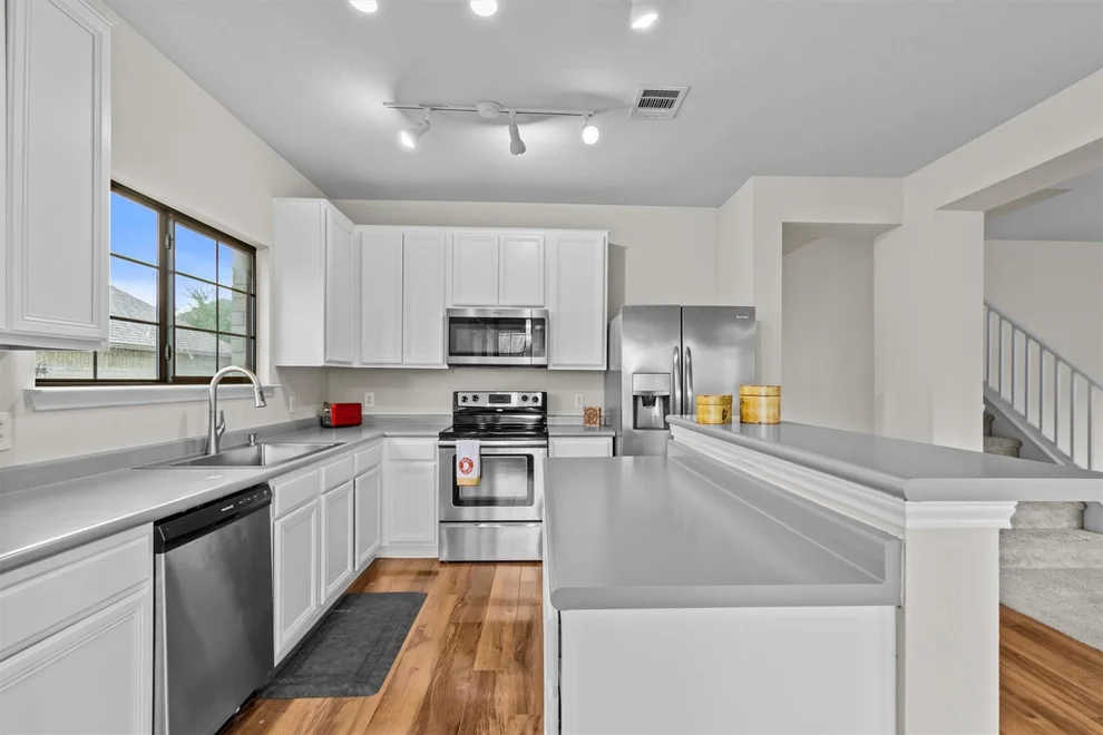 Unit for sale at 19724 Cheyenne Valley DR, Round Rock, TX 78664