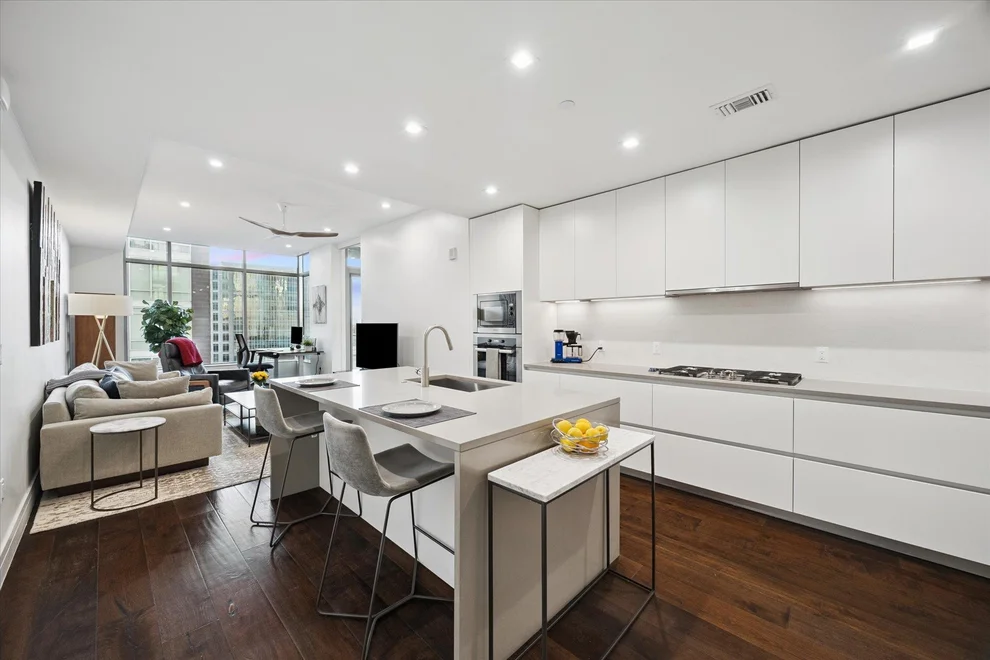 Unit for sale at 501 West Ave, Austin, TX 78701
