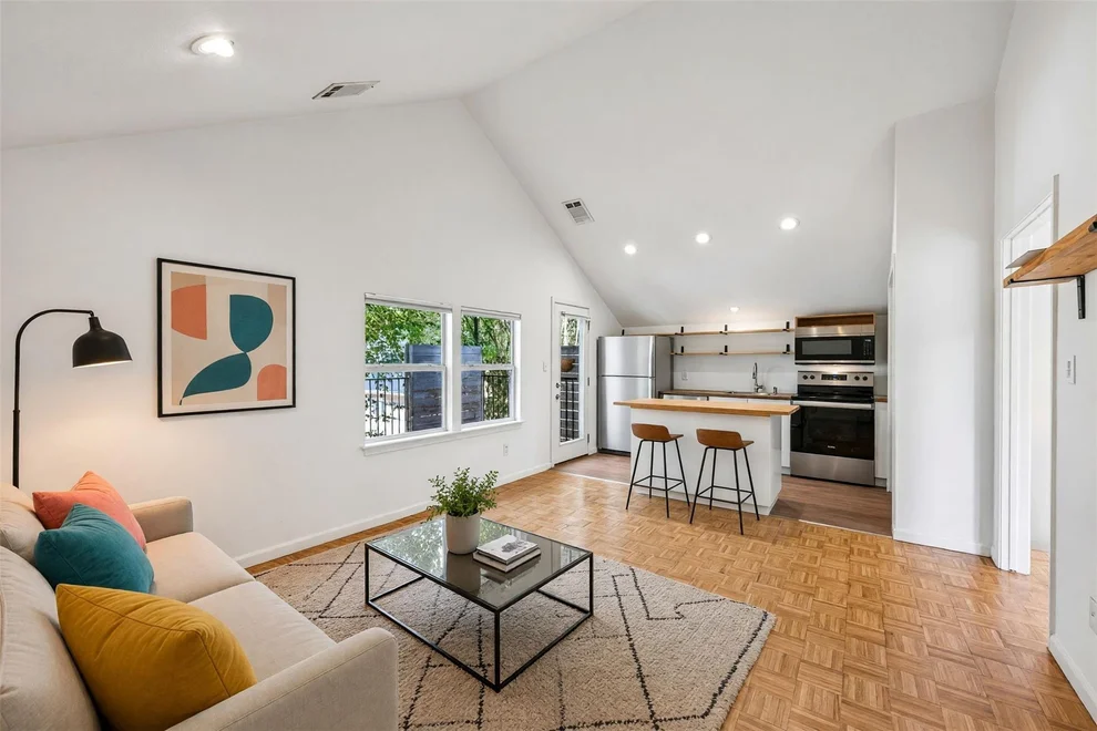 Unit for sale at 1710 E 16th ST, Austin, TX 78702