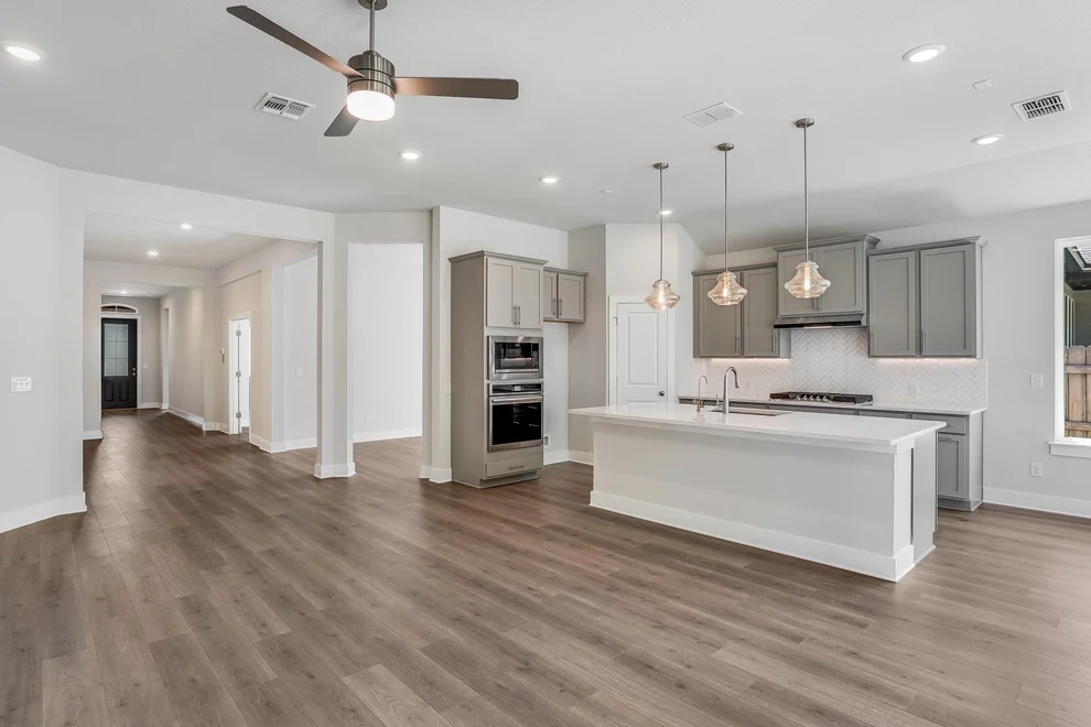 Unit for sale at 306 Smithsonian LN, Kyle, TX 78640