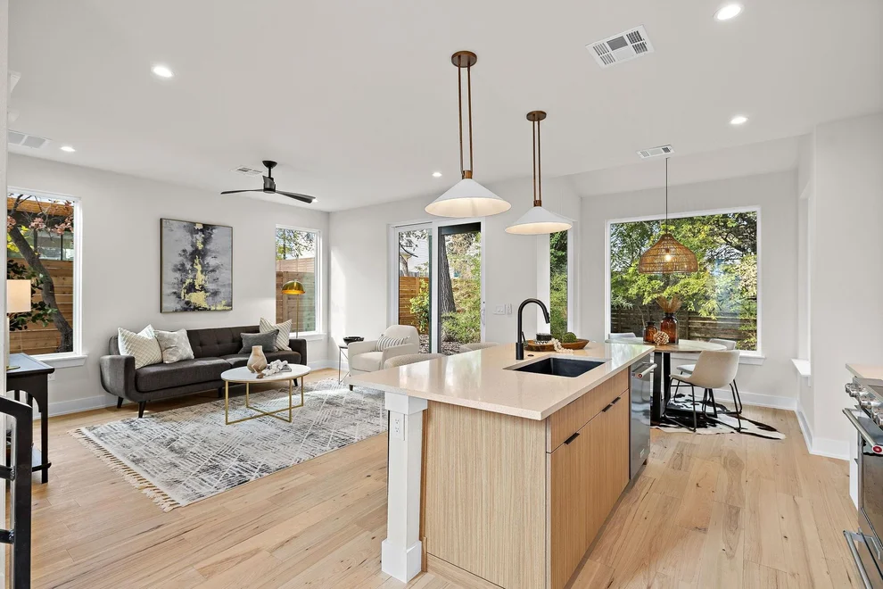Unit for sale at 2704 E 13th ST, Austin, TX 78702