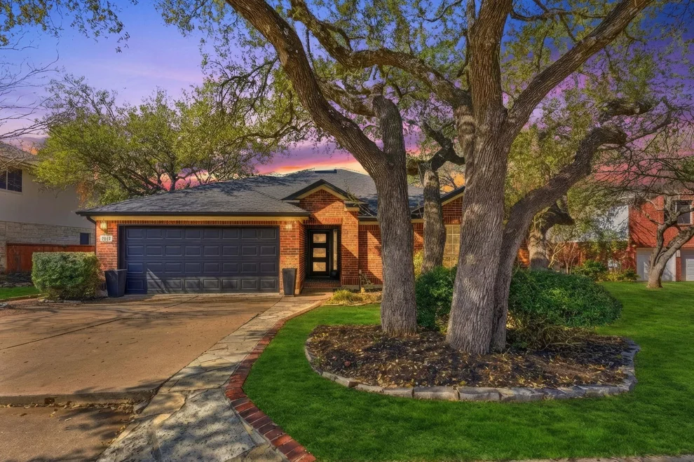 Unit for sale at 1511 Knoll Ridge DR, Cedar Park, TX 78613