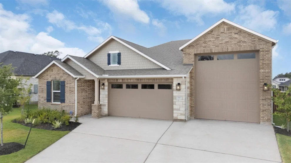 Unit for sale at 240 Firethorn RD, Marble Falls, TX 78654
