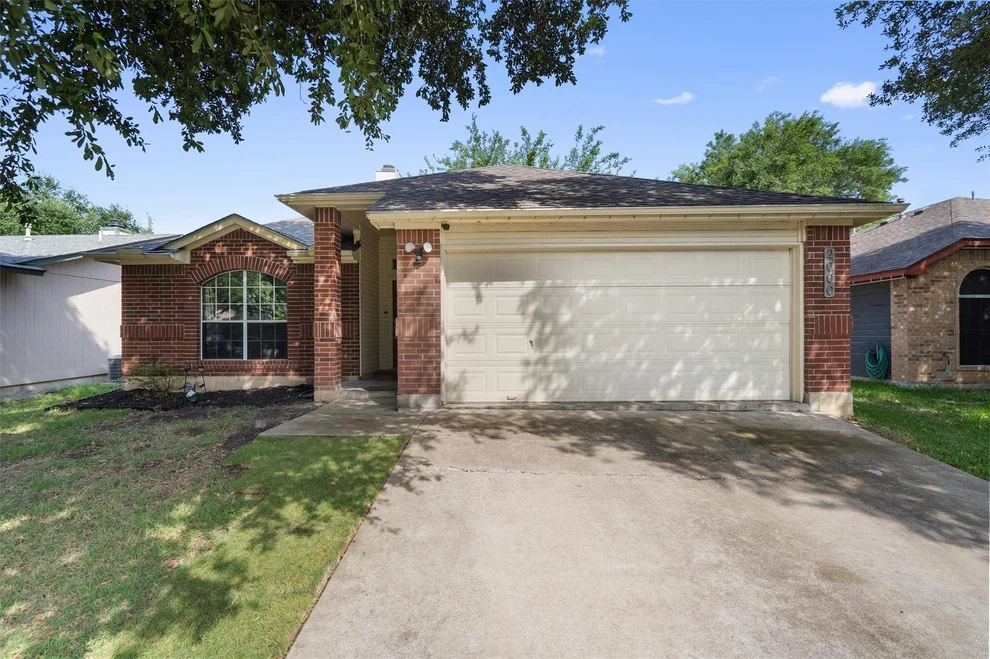 Unit for sale at 2000 Holly Springs DR, Taylor, TX 76574