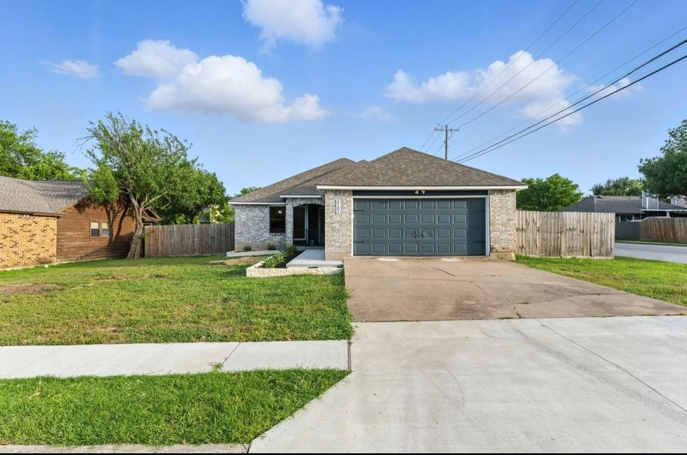 Unit for sale at 2101 Boxwood PATH, Round Rock, TX 78664
