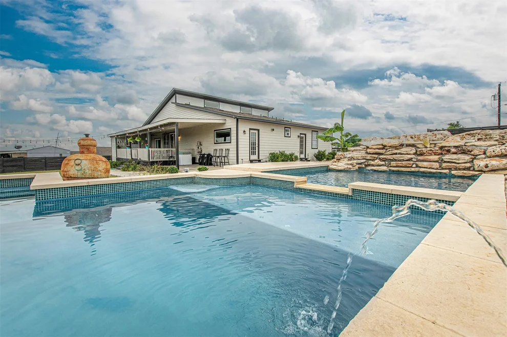 Unit for sale at 171 Milagros DR, Cedar Creek, TX 78612